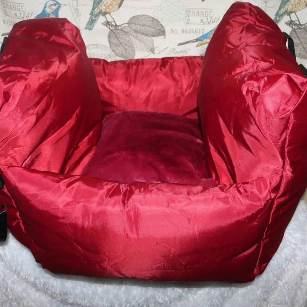 💥HP💥 Luxury small pet bed great for cat or small dog under 30lbs